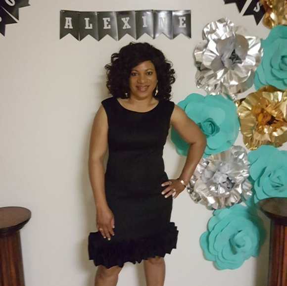 Meet your Posher, Paula - Picture 4 of 5